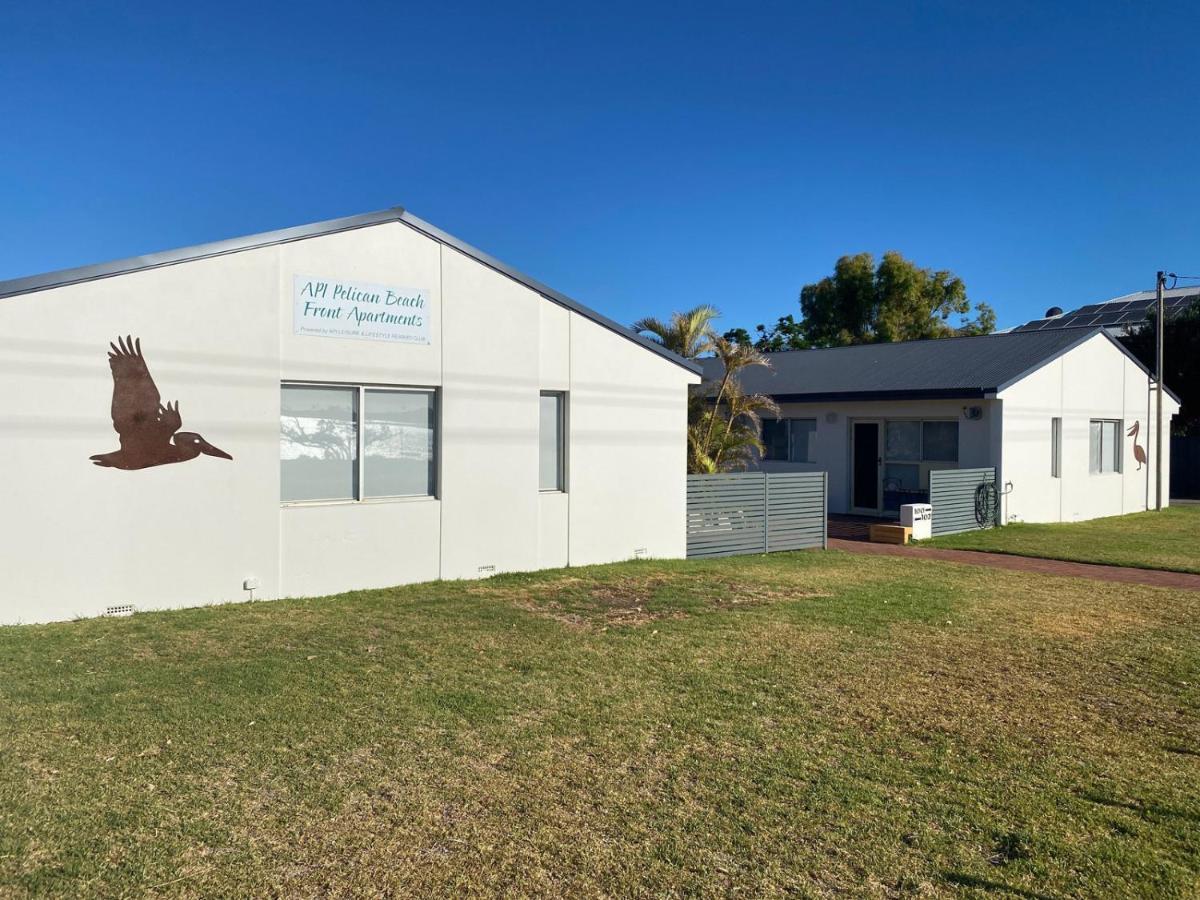 Api Pelican Beach Front Apartments Kalbarri Esterno foto